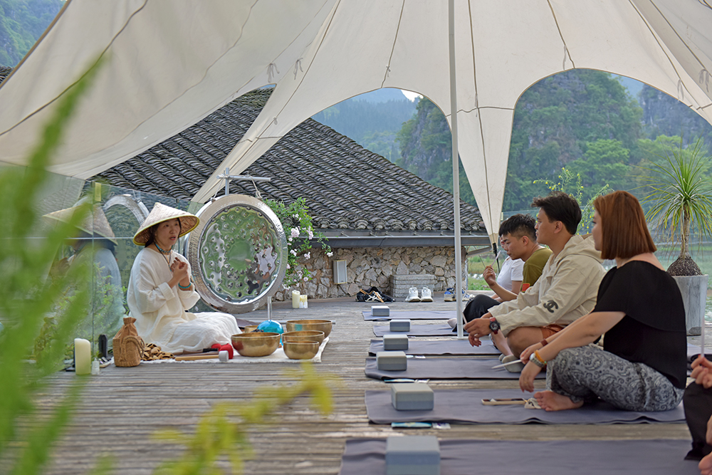 万峰林：贵州最大民宿集群 306家民宿打造多元旅居体验(图4)