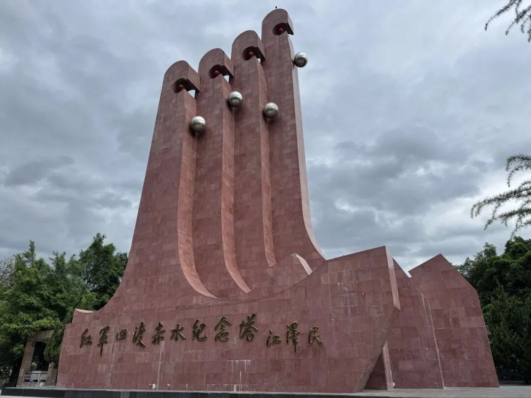 国家安全部公众号：电影《四渡》基于真实历史，以极具张力的视听语言，全景式重现四渡赤水战役(图4)
