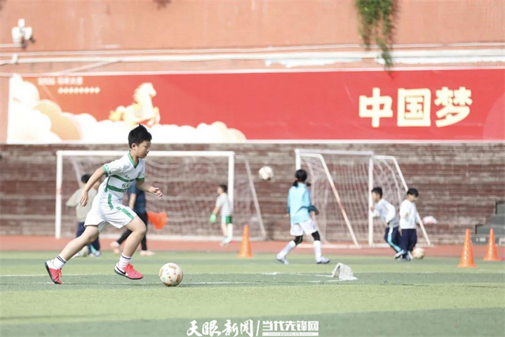 让每一个孩子都向阳生长|贵州基础教育跑出西部加速度(图2) 53.jpg