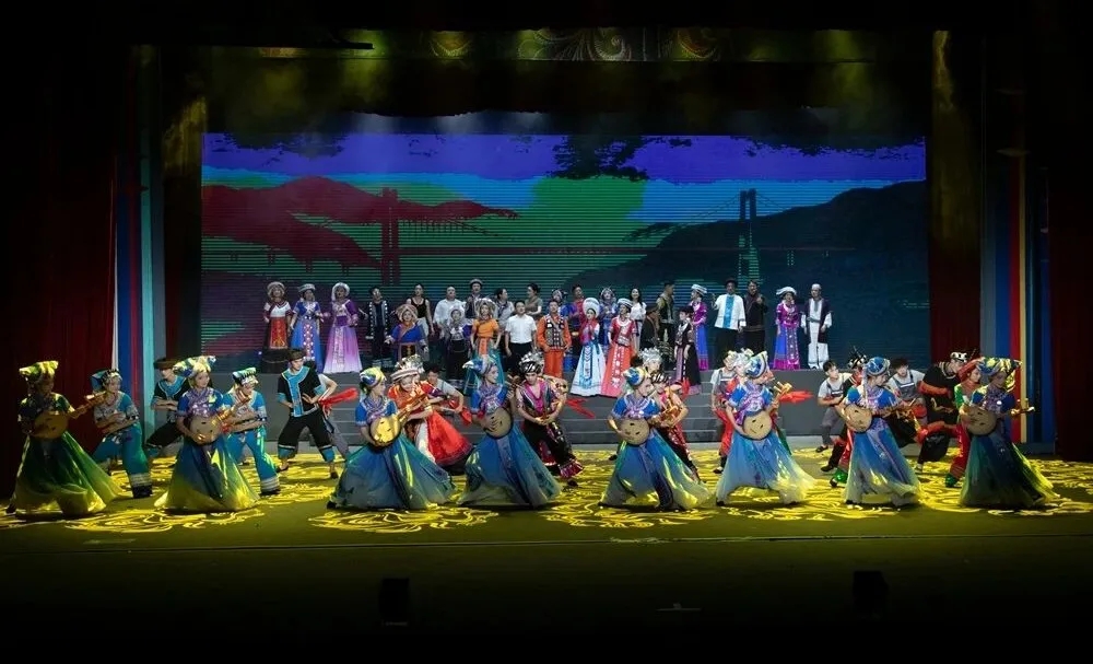 贵州“村舞”黔西南民族歌舞剧《锦·蓝》预热专场在册亨上演(图6)