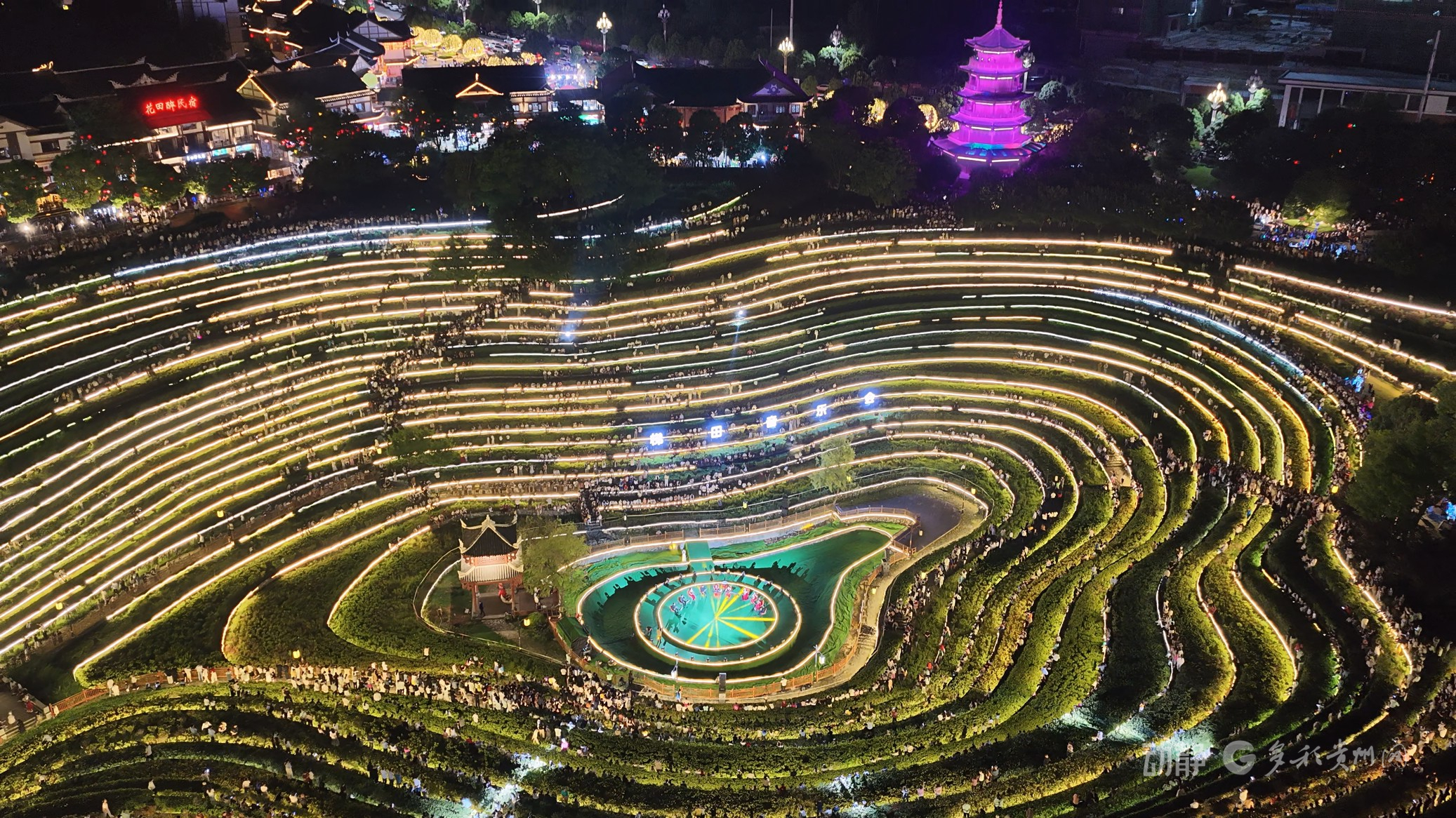 贵州就是“白居易”,理想旅居:一半烟火白居,一半自在居易(图6) 贵州就是“白居易”,理想旅居:一半烟火白居,一半自在居易(图6)