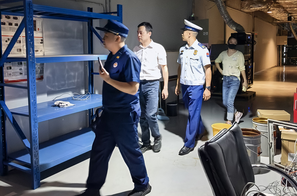 微信图片_20260924171124_1569_17 安全“不打烊” 观影有保障——兴义市开展中秋、国庆节前影院安全联合检查(图3)