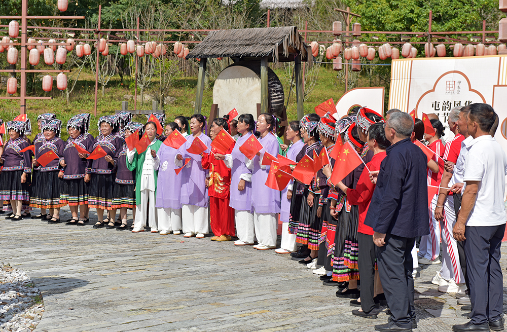 贵州兴义神木营景区：特色活动贺国庆 古风雅韵醉游人(图3)